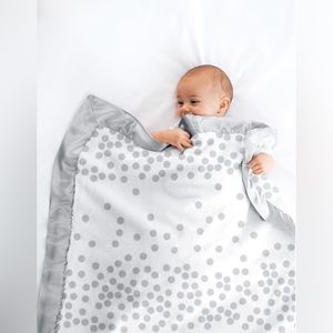 Little Giraffe Luxe Soda Baby Blanket White and Gray Soda